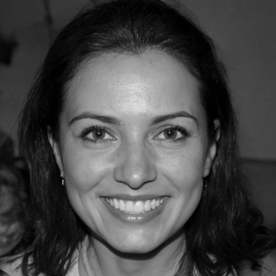 Roxana Moldoveanu - Specialist Planificare Patrimonială